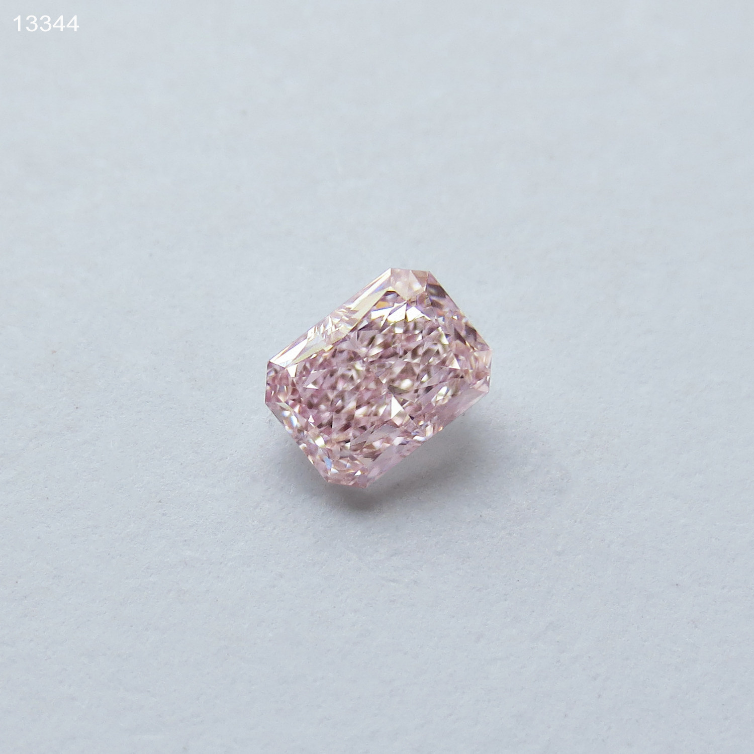 0.42 FPP VS1 中彩紫粉GIA长雷粉钻彩钻 雷迪恩