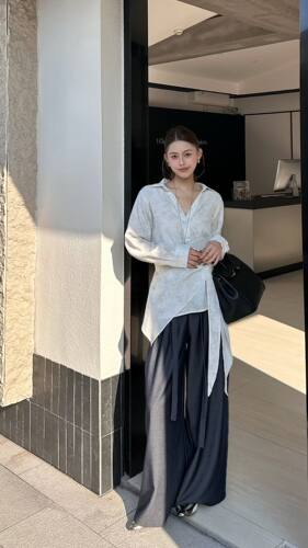 2026秋季新款法式小众设计感百搭显瘦长袖衬衫