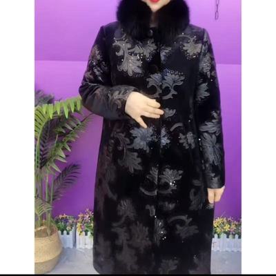 冬季优雅妈妈装宽松显瘦中长款大码毛领保暖外套洋气高档加棉大衣