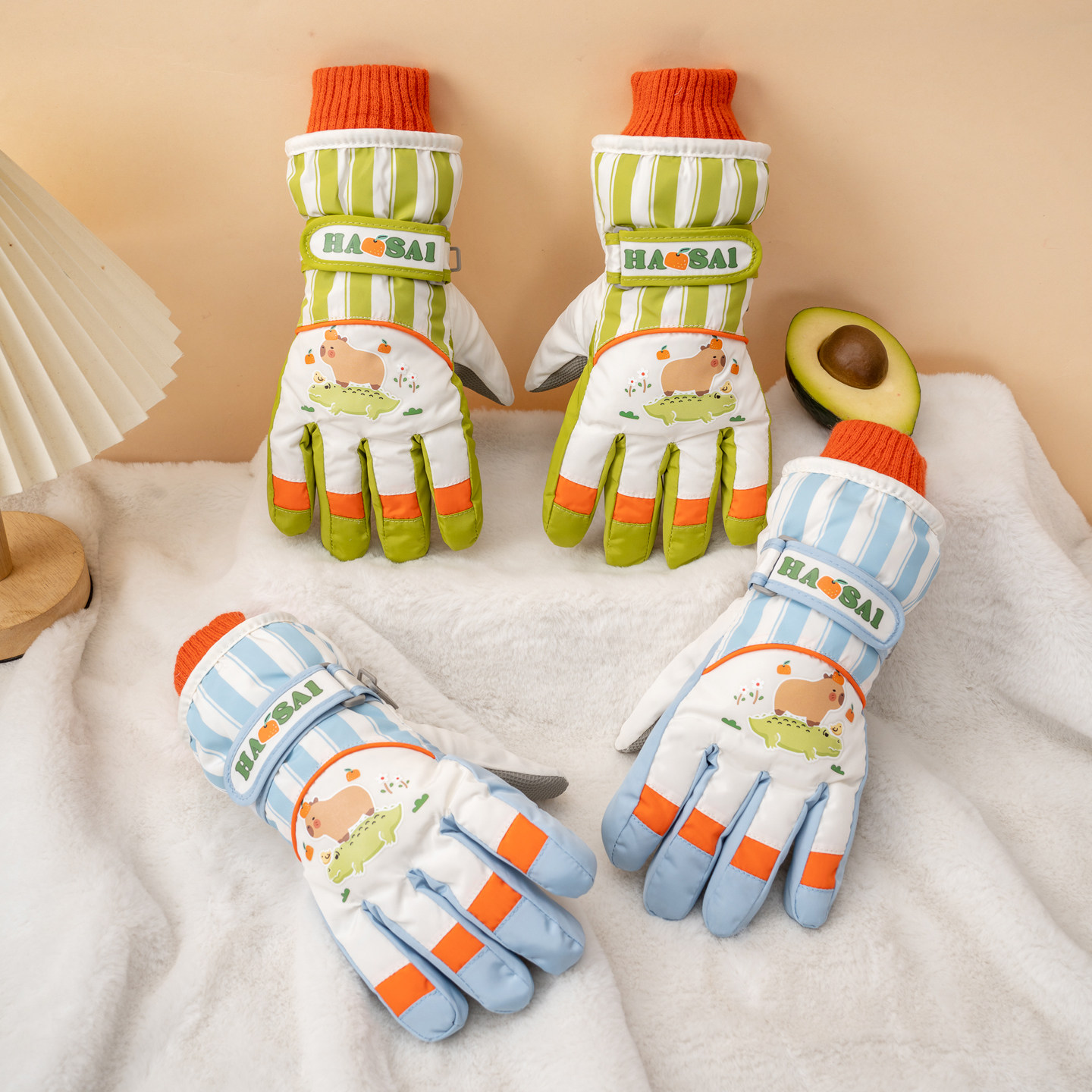 新款儿童滑雪手套冬季男女孩保暖棉绒加厚防泼水防滑小孩玩雪五指