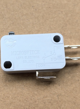 乐马微动开关KW7-0小型自复位行程限位开关16A3脚一开一闭银点