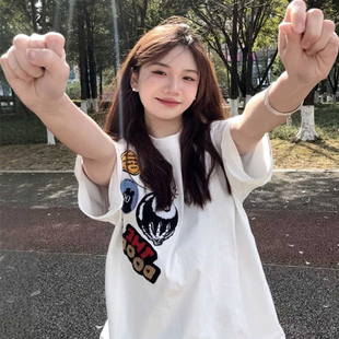 美式 宽松大童初中高中学生白色上衣服 刺绣正肩纯棉t恤女夏季 短袖