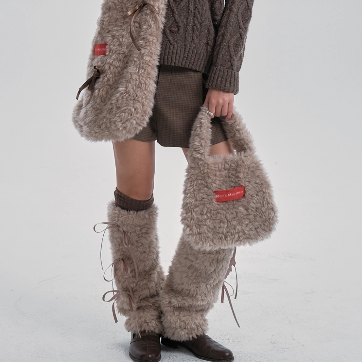 米泰迪TAN001毛毛绒腿套