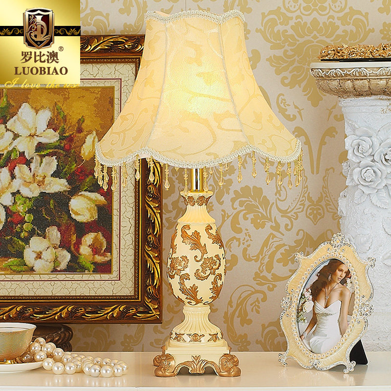 欧式台灯床头台灯卧室奢华复古蕾丝田园台灯公主客厅温馨婚庆结婚