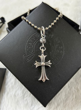 2025新款同款时尚潮流十字架童军花吊坠项链个性复古做旧男女饰品