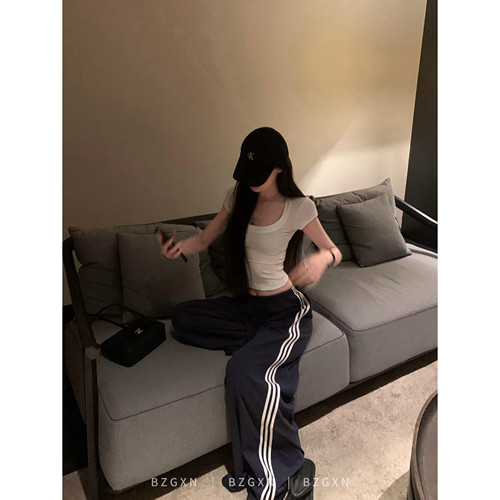 高个子宽松撞色条纹美式阔腿裤女