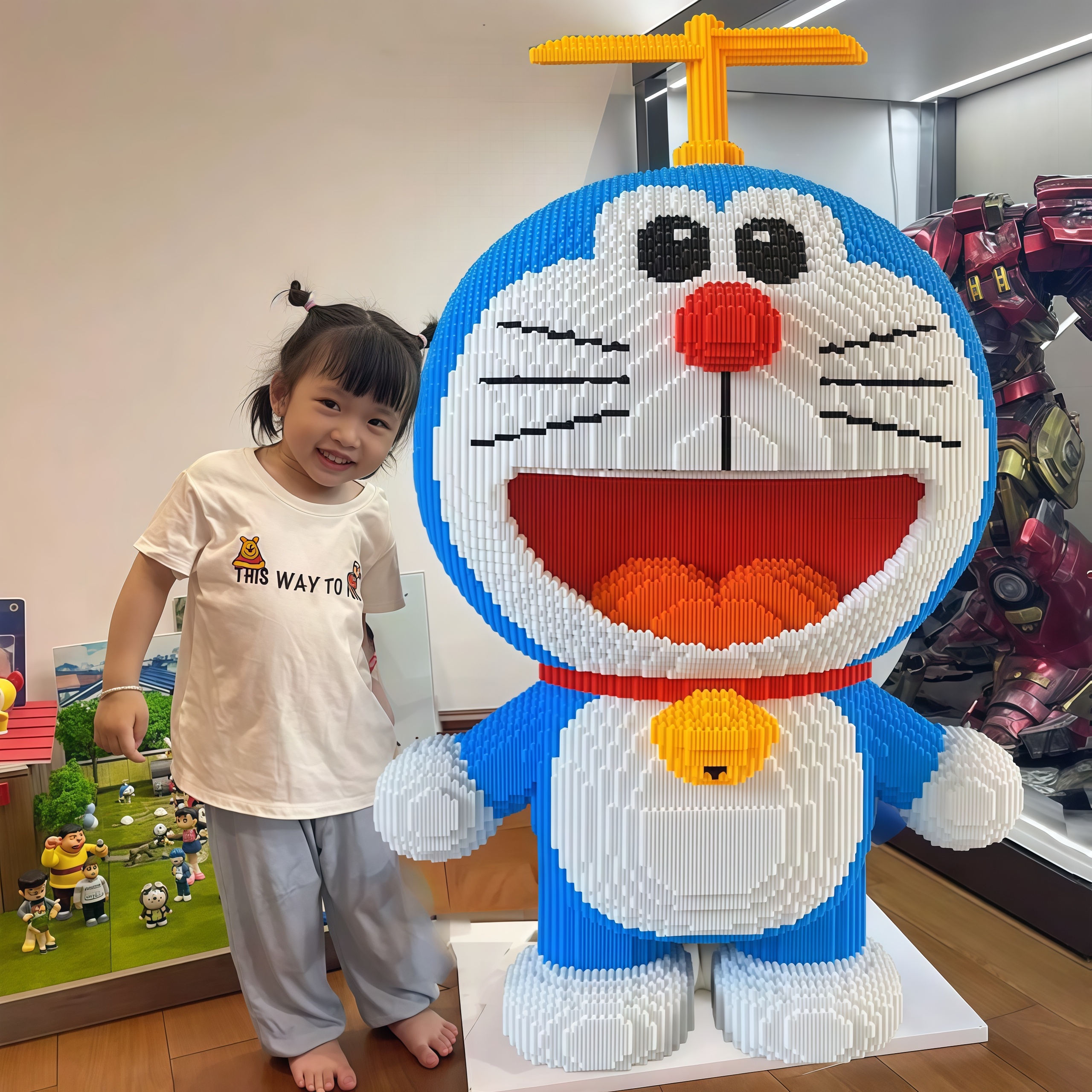 哆啦蓝胖子国潮积木玩具益智拼装手办儿童生日礼物摆件适用于乐高