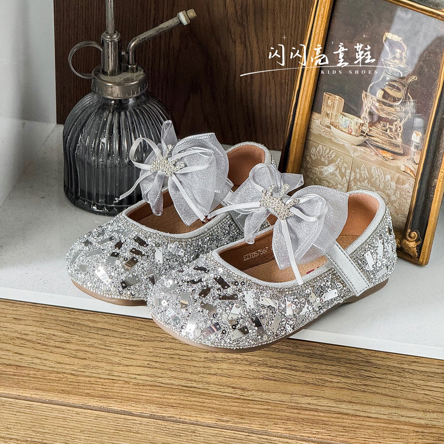 2026春季女孩水晶鞋1-3-6岁韩版儿童蝴蝶结亮片公主鞋女童舞蹈鞋5