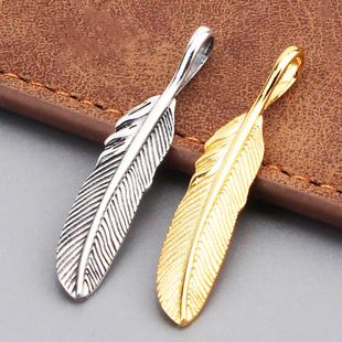 s925纯银饰高桥镀金复古做旧小羽毛吊坠潮流男女个性 百搭宫廷项坠