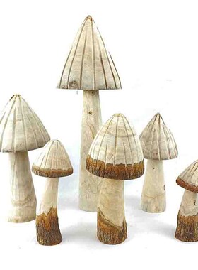 北欧风木质蘑菇造型落地摆件