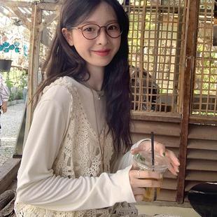 假日民族风镂空裙T恤两件套 女春夏新款 法式 小香风钩花吊带裙套装