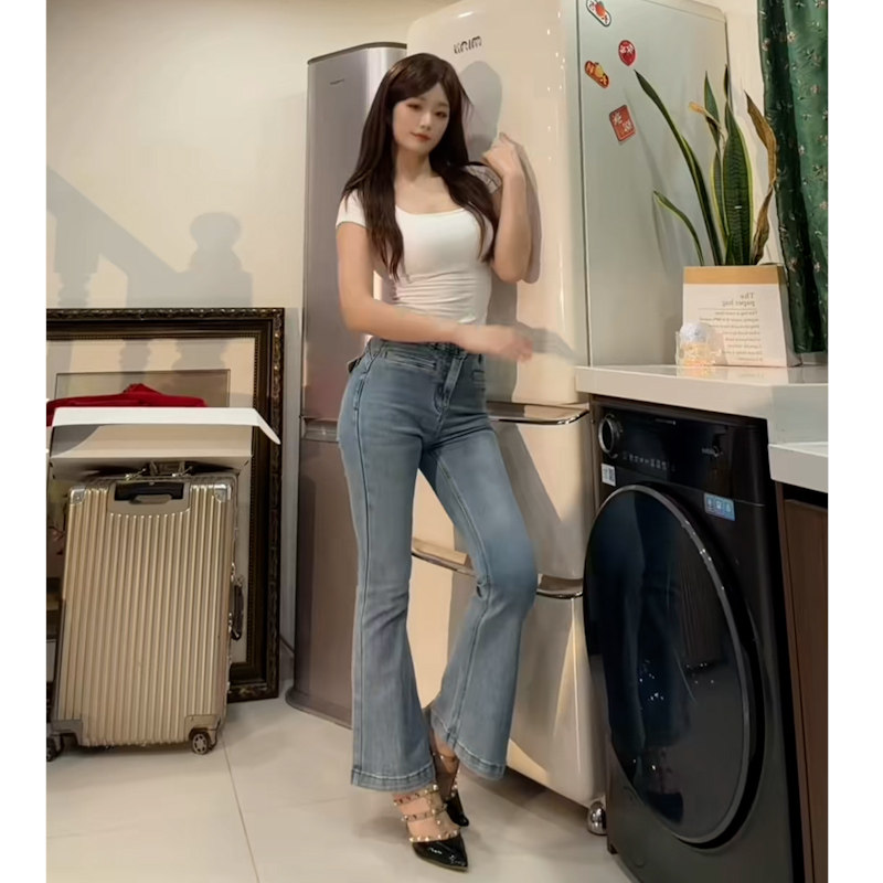 2026年春季高腰修身微喇牛仔裤女显瘦提臀丰胯紧身弹力长裤休闲,女装/女士精品,牛仔裤,淘宝优惠券,粉丝福利购,淘宝优惠卷