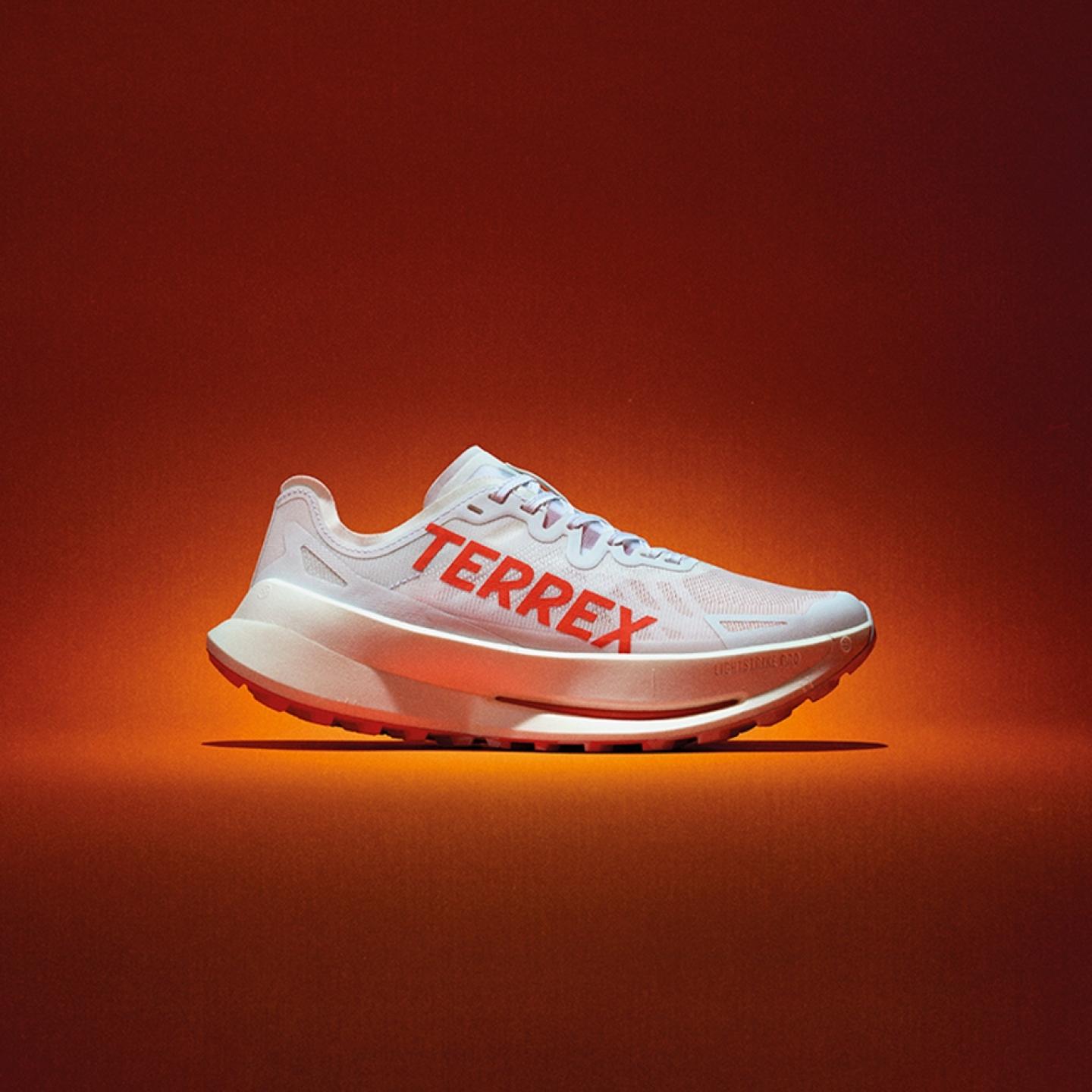 阿迪达斯TERREX大速流星 AGRAVIC SPEED ULTRA缓震越野跑鞋IH3764