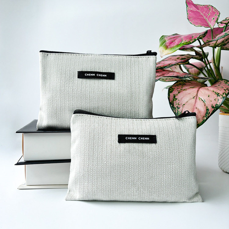 鱼骨纹棉布拉链袋高级感化妆品便携收纳袋人字纹棉布拉链包印logo