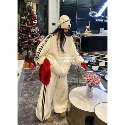 两条杠棒球服外套时尚套装女加绒2025新款弯刀裤上衣两件套设计感