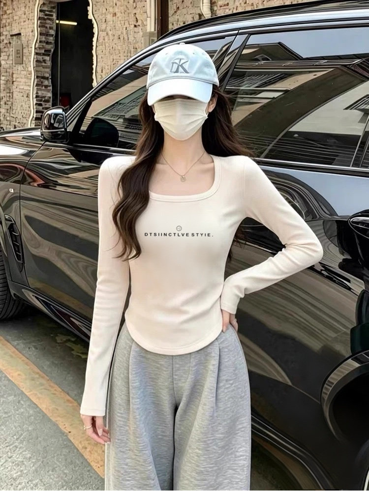 2026新款内搭长袖打底衫女秋冬纯棉杏色方领修身高级感t恤上衣潮