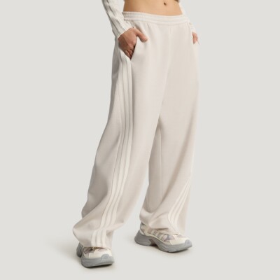 adidas阿迪达斯女子运动长裤宽松休闲长裤扭扭裤KX8913