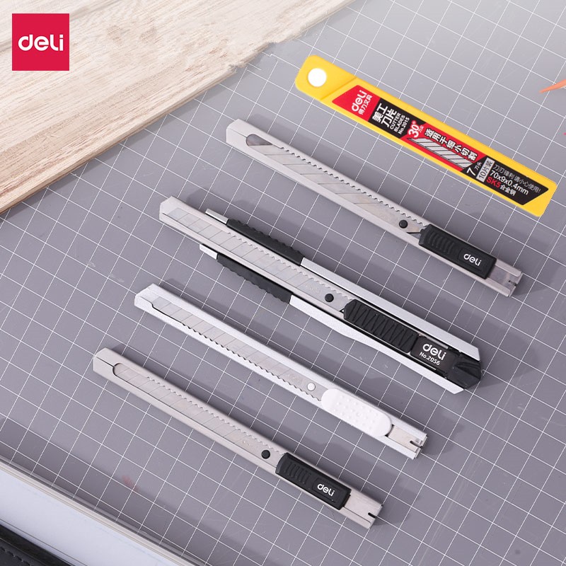 Deli/得力美工刀裁纸刀文具小号
