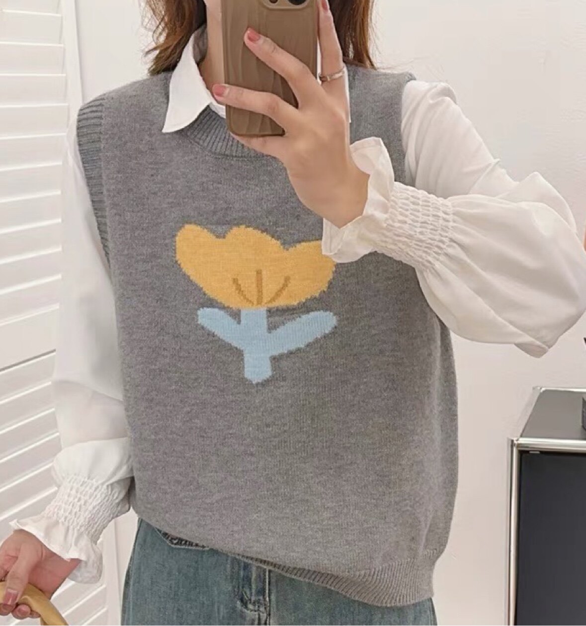 学院风针织马甲女秋冬新款宽松内搭毛衣叠穿衬衫外穿短款上衣春装