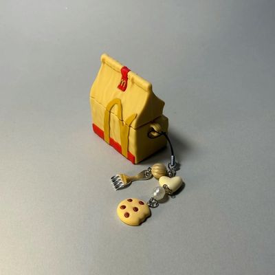 适用于华强北七代/Air7/Air4/Air6六代五代麦当劳适用苹果蓝牙AirPods4代Pro3耳机保护套3代壳新款