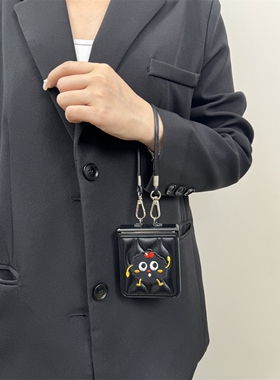 适用于三星手机壳w24flip暗黑风系列Samsung w23flip复古系列折叠屏zflip6可手提斜挎zflip5黑色煤球挂绳