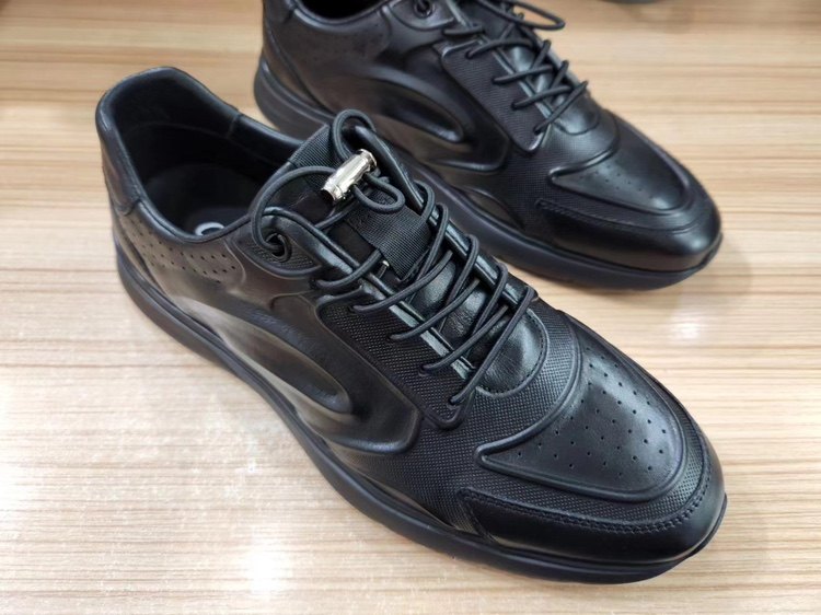 goodman好男人休闲运动男鞋时尚百搭透气立体感花纹时尚潮流皮鞋