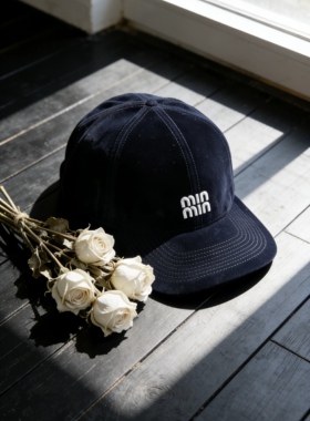 Mist Beads/双层字母绒面软檐棒球帽平檐抽绳设计时尚百搭简约帽