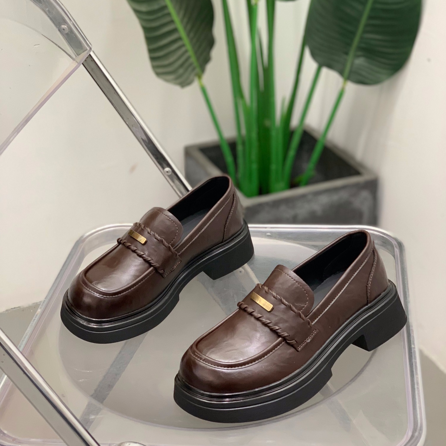 英伦风厚底乐福鞋女圆头小皮鞋