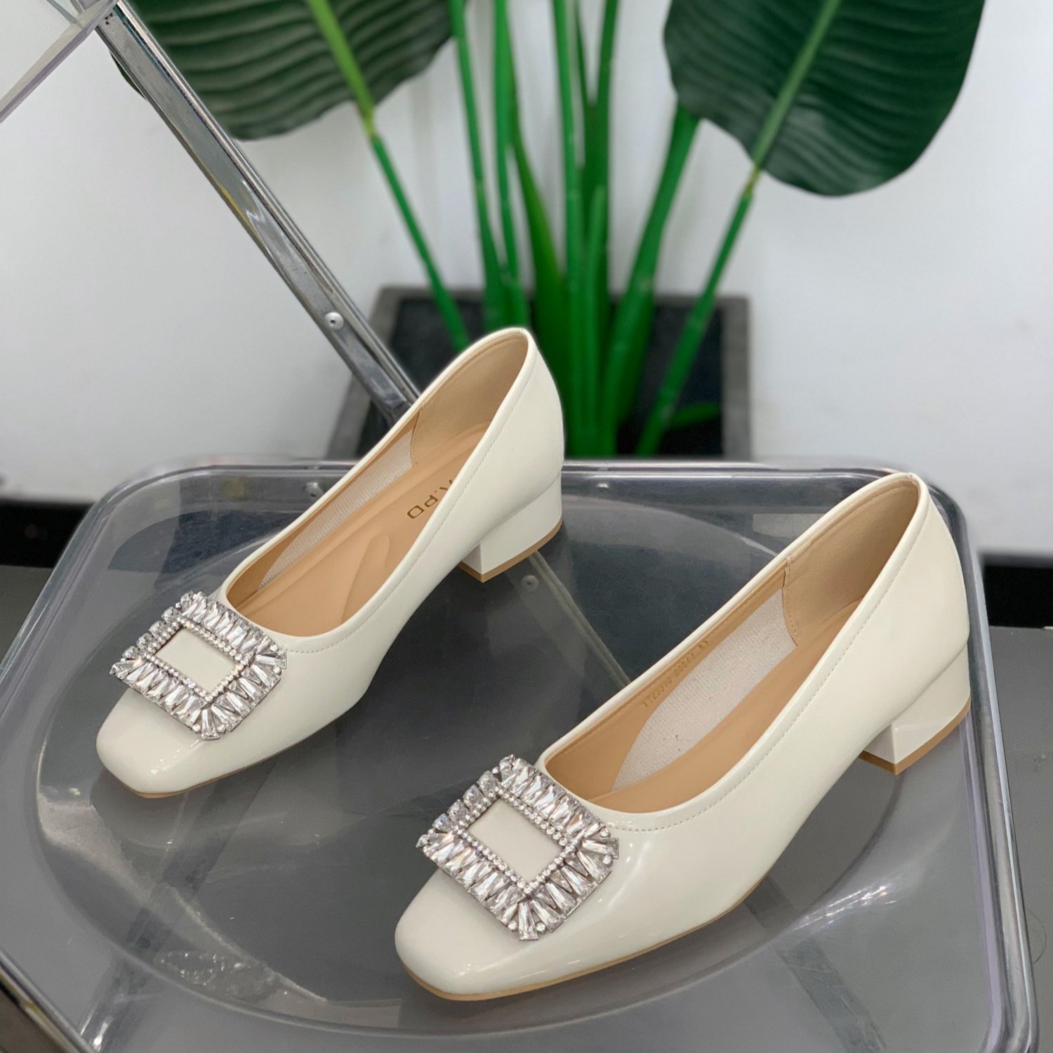 法式水钻方头玛丽珍鞋女2026春季新款粗跟浅口单鞋百搭通勤工作鞋,女鞋,浅口单鞋,淘宝优惠券,粉丝福利购,淘宝优惠卷