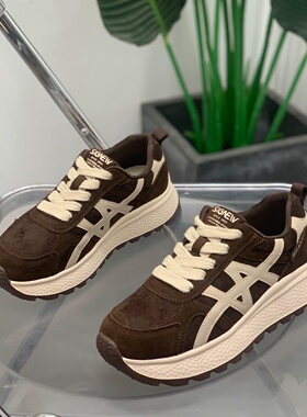 简约百搭复古真皮厚底轻便阿甘鞋女2026春季新款绒面休闲运动鞋