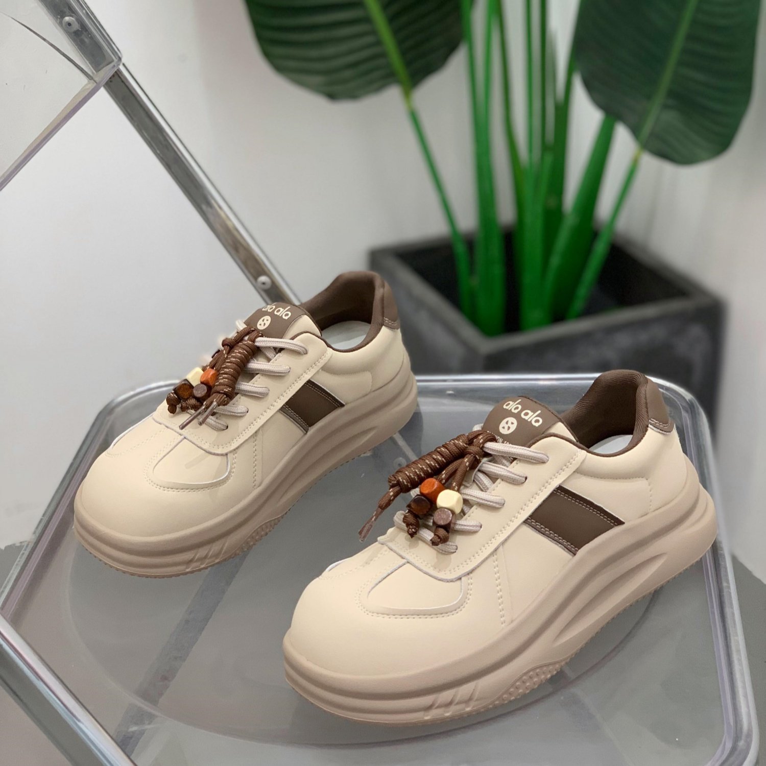 小众高级感串珠大头板鞋女2025秋季新款百搭舒适增高休闲运动鞋子,女鞋,时尚休闲鞋,淘宝优惠券,粉丝福利购,淘宝优惠卷