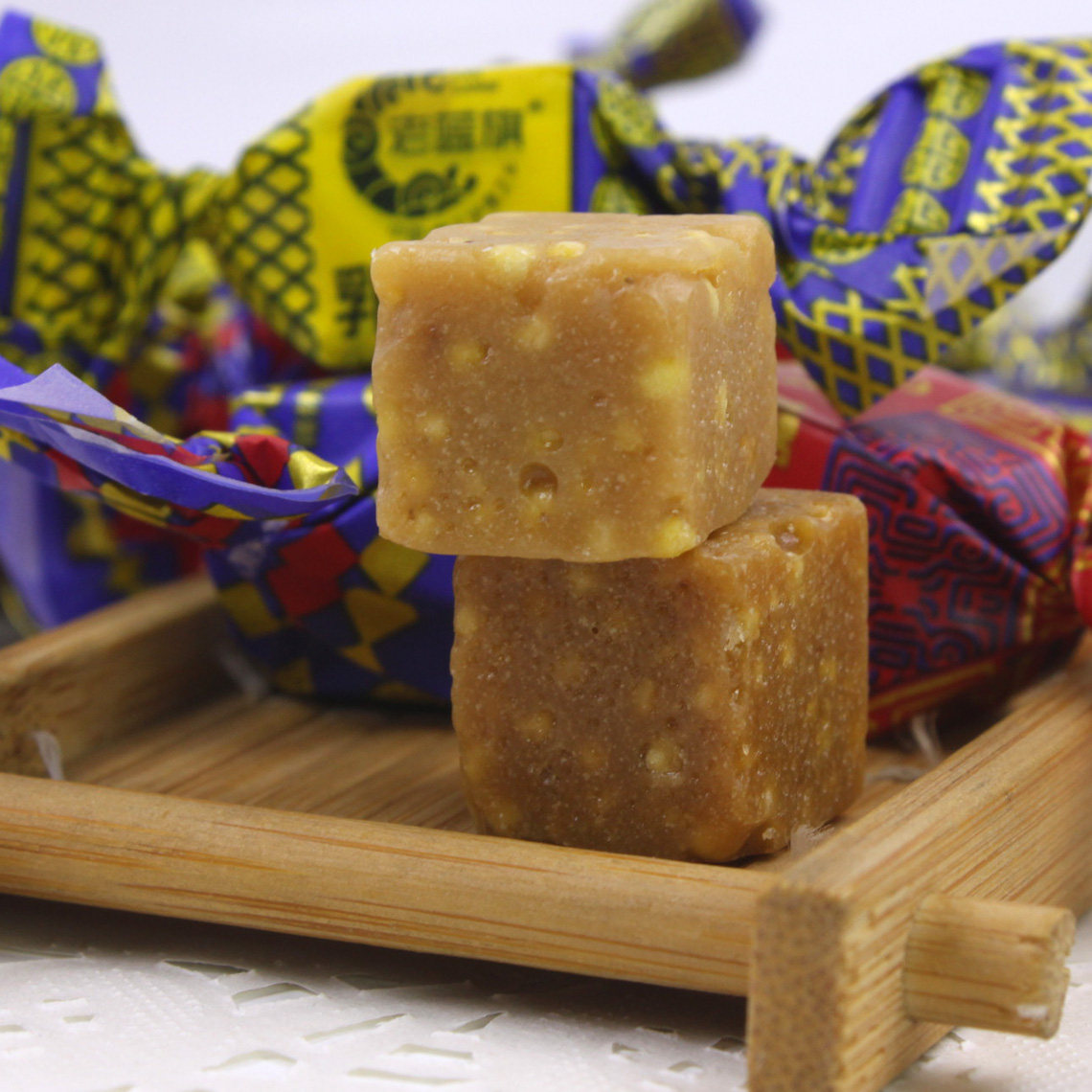 长虹老蓝旗乳清酸奶糖炒米糖炒米味糖零食婚庆年货奶糖果内蒙特产