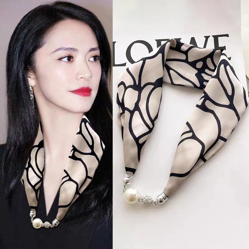 女百搭西装饰品发带高级感丝巾项链围脖领巾衣服挂件护颈吊坠劲链