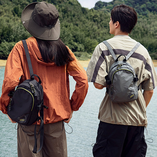 休闲双肩包女时尚轻便旅行小背包