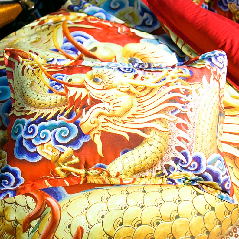 中国民族风龙腾印图枕套宫廷黄色