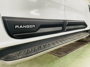 车身门边护板防撞板装 改装 饰 T9皮卡改装 适用于2023年福特RANGER
