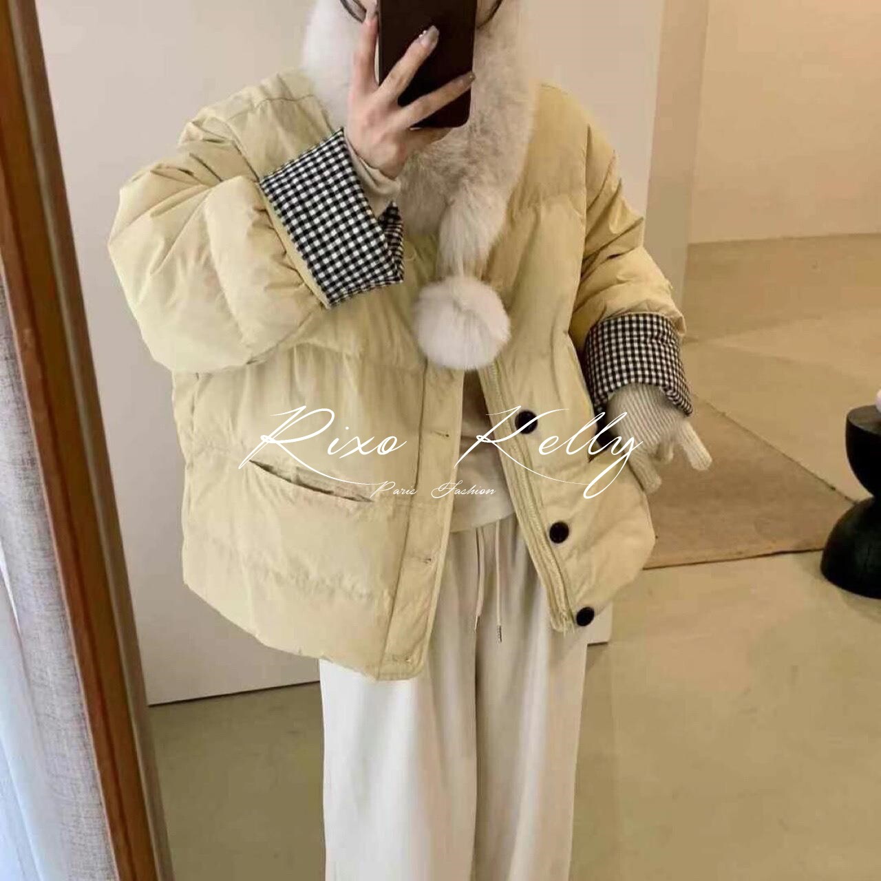韩国东大门2025短款羽绒棉服女格子撞色高级感小个子围脖毛领外套