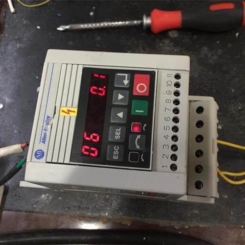 议价AB变频器160S-AA04NPS1P1 160S-AA04NPS1 160-AA04NPS1看描述