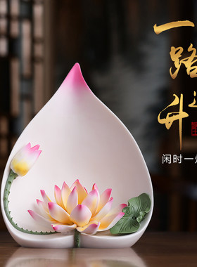 《一路连升》陶瓷莲花摆件 手工瓷花中式客厅玄关佛前装饰工艺礼