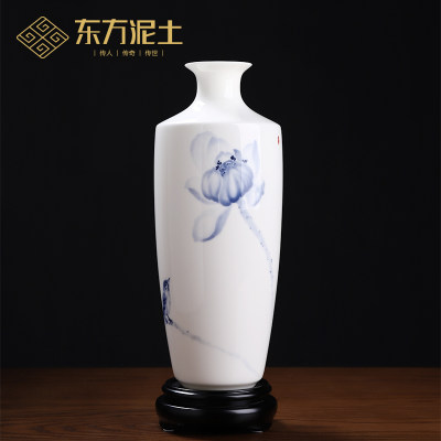 陶瓷大师作品手绘釉下青花花瓶