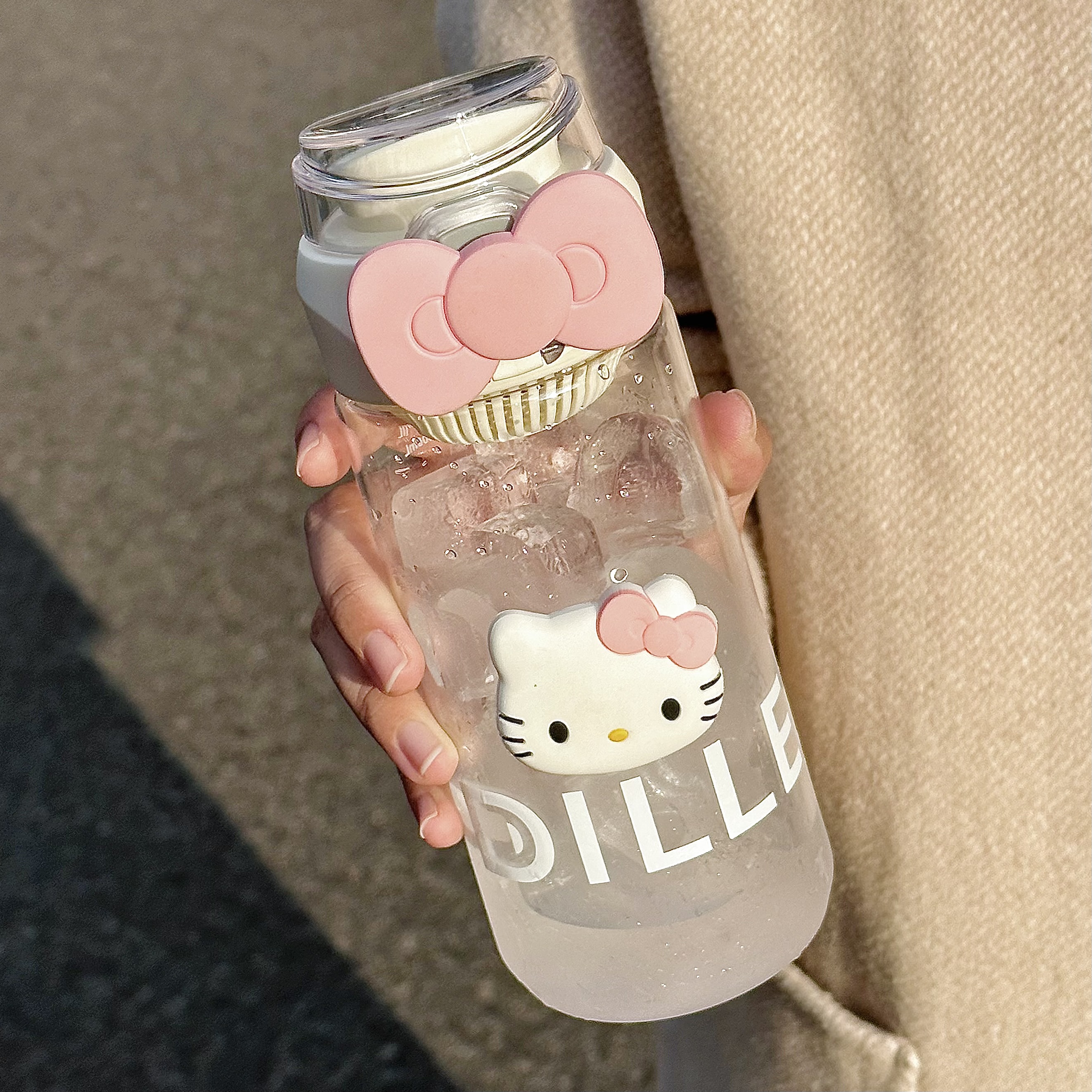 简约水杯女生大容量hellokitty夏天耐高温tritan塑料杯子学生水壶