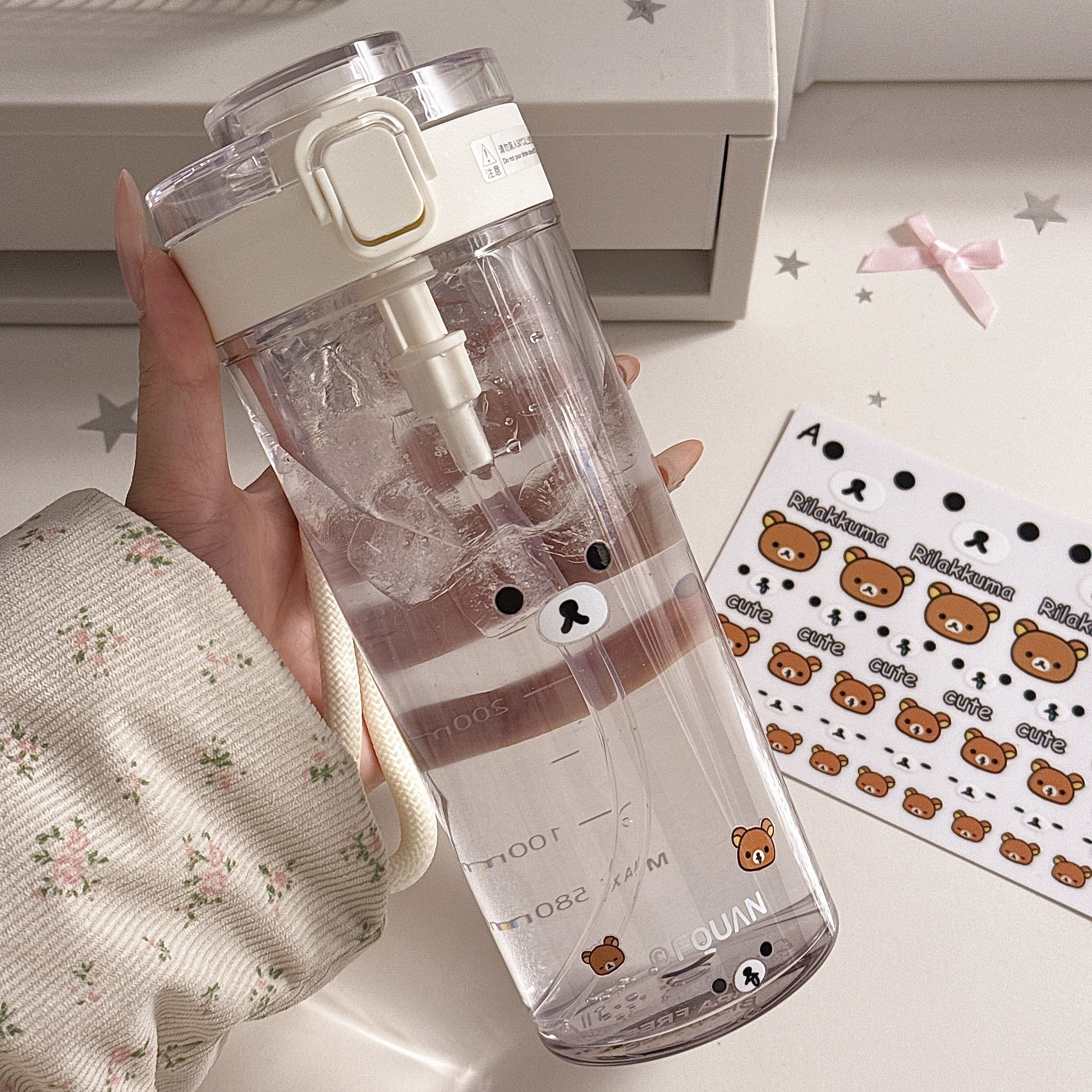 轻松熊水杯女生可爱大容量吸管杯夏日学生简约便携透明塑料随行杯