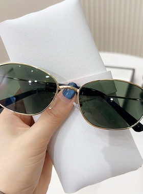 墨镜女2025网红防紫外线太阳镜男小脸款黑色高级感眼镜复古ins潮