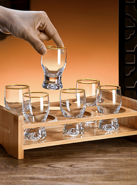 白酒杯家用玻璃酒杯分酒器套装6个小号一口杯1两杯烈酒子弹杯酒盅