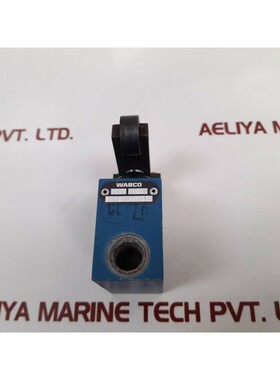 WABCO 002 4779 3630070010 Directional Valve With Roller Leve