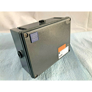 Stahl 8146/1061 -EJLE2APX5A1C Ex Terminal Box. AC230V Reinfo