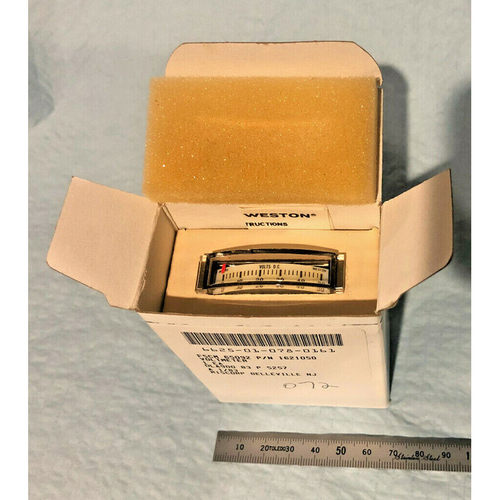 Weston Model 111 DC Voltmeter PN 1621050 0-50 Volts DC Panel