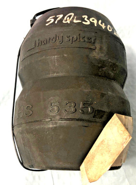 MACK MC3 Truck Rubber / Air Spring 57QL39402M2 NSN: 2510-01-