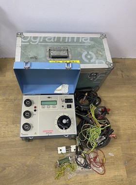 PROGRAMMA Micro-ohmmeter MOM 690 with Accessories and case M