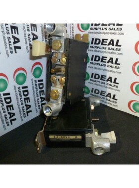 Allen Bradley 815-D0V4 - Relé De Sobrecarga: 600V CA MáX -